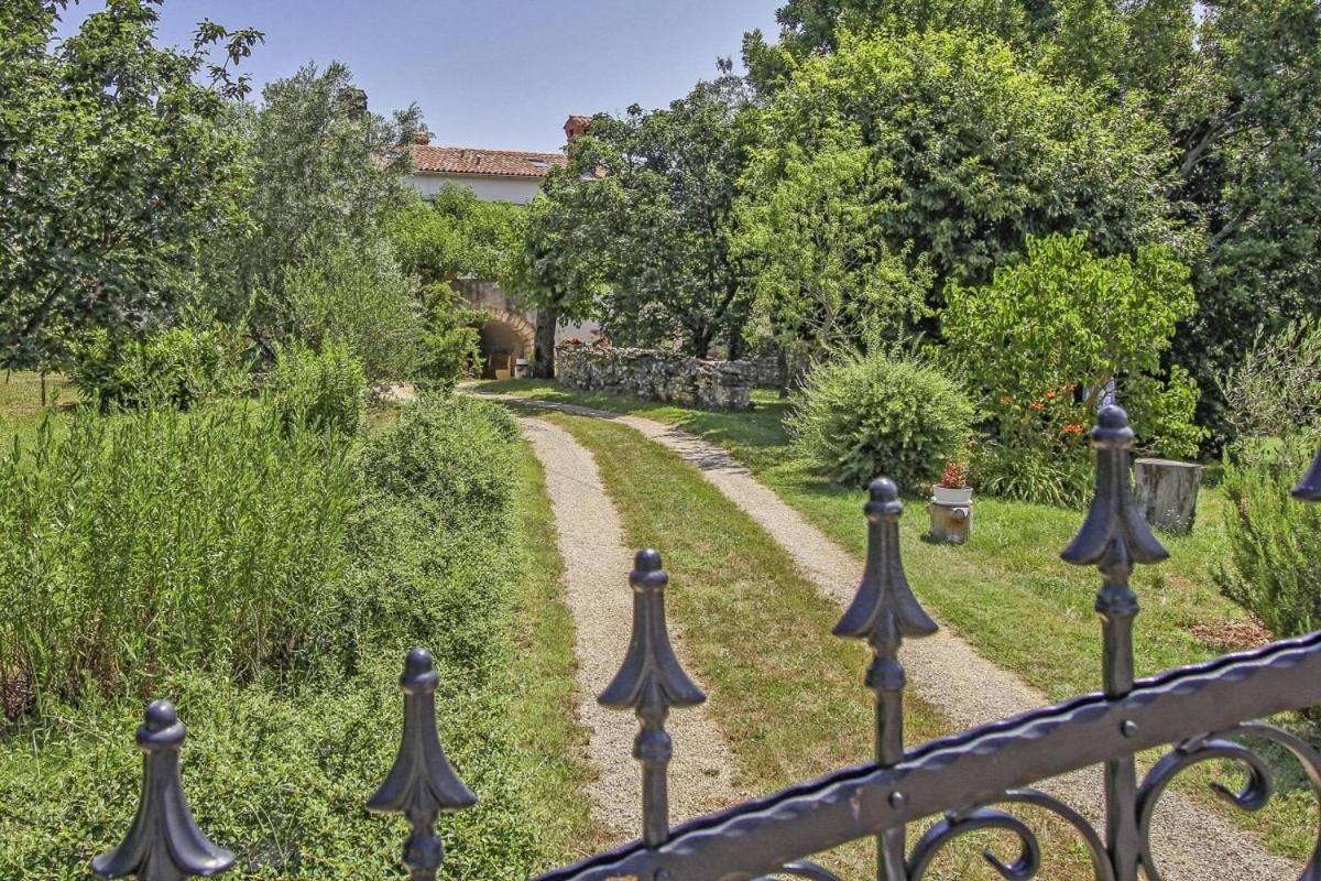 Villa Erika in Šumber  Nedeščina Exterior foto